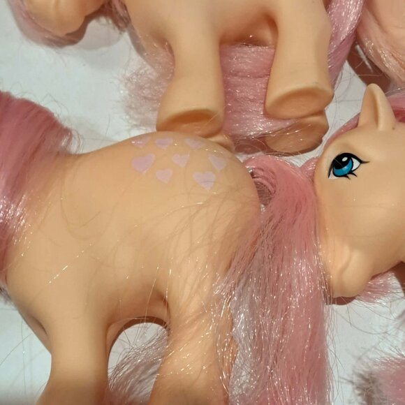 Lot of 8 Peachy my little pony toys vintage to horses + 1 newer - Picture 10 of 11